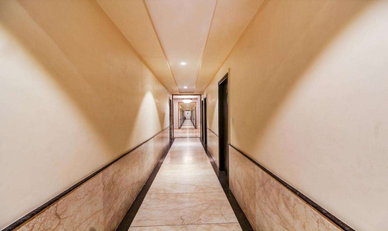 Treebo Trend Sindhura Grand Hotel Hyderabad Exterior photo