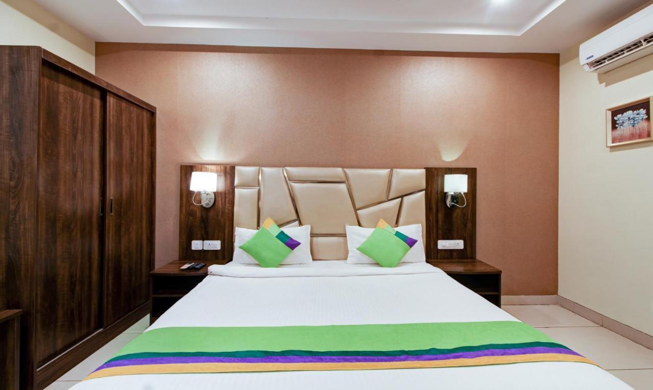 Treebo Trend Sindhura Grand Hotel Hyderabad Exterior photo